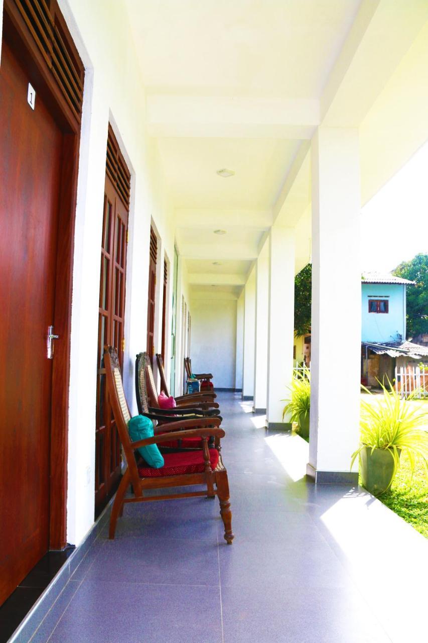 A&B Resort Negombo Kudapaduwa Экстерьер фото