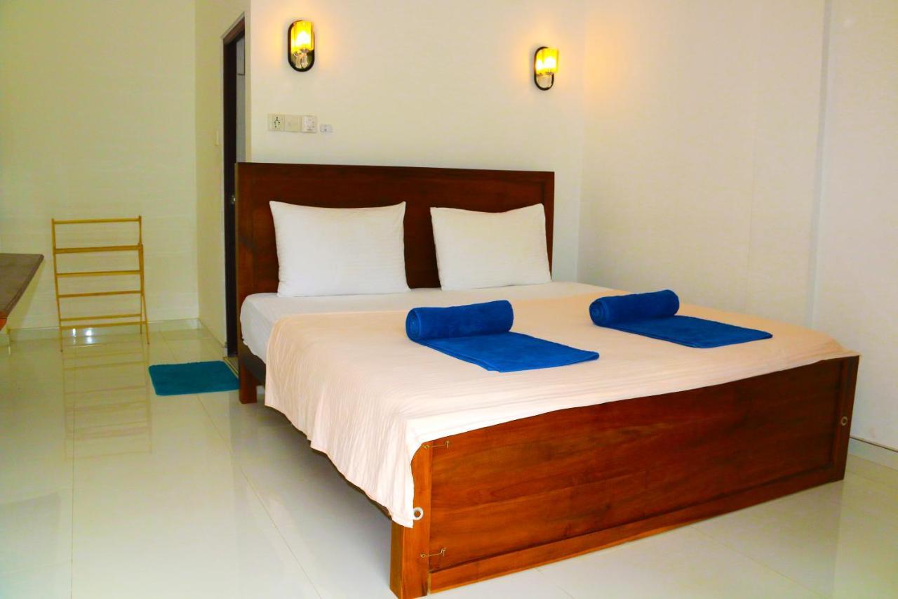A&B Resort Negombo Kudapaduwa Экстерьер фото