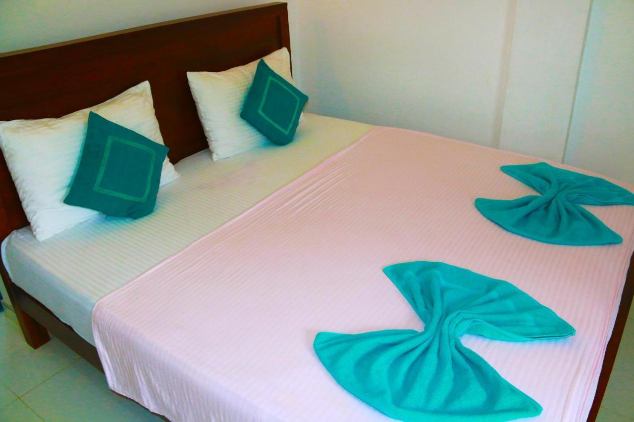 A&B Resort Negombo Kudapaduwa Экстерьер фото